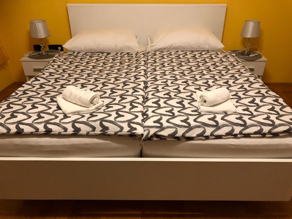 Apartman Bloom Osijek Extérieur photo