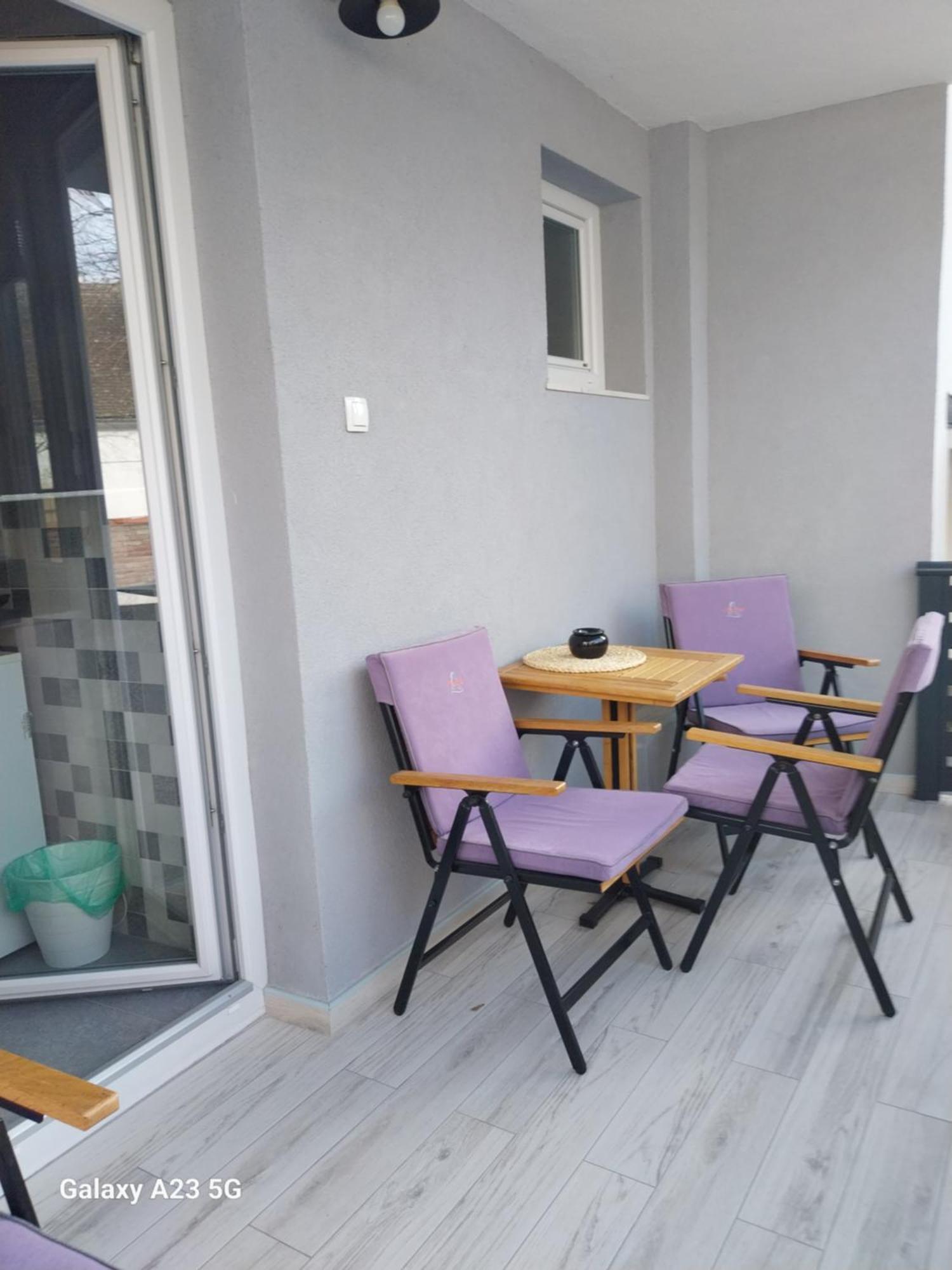 Apartman Bloom Osijek Extérieur photo