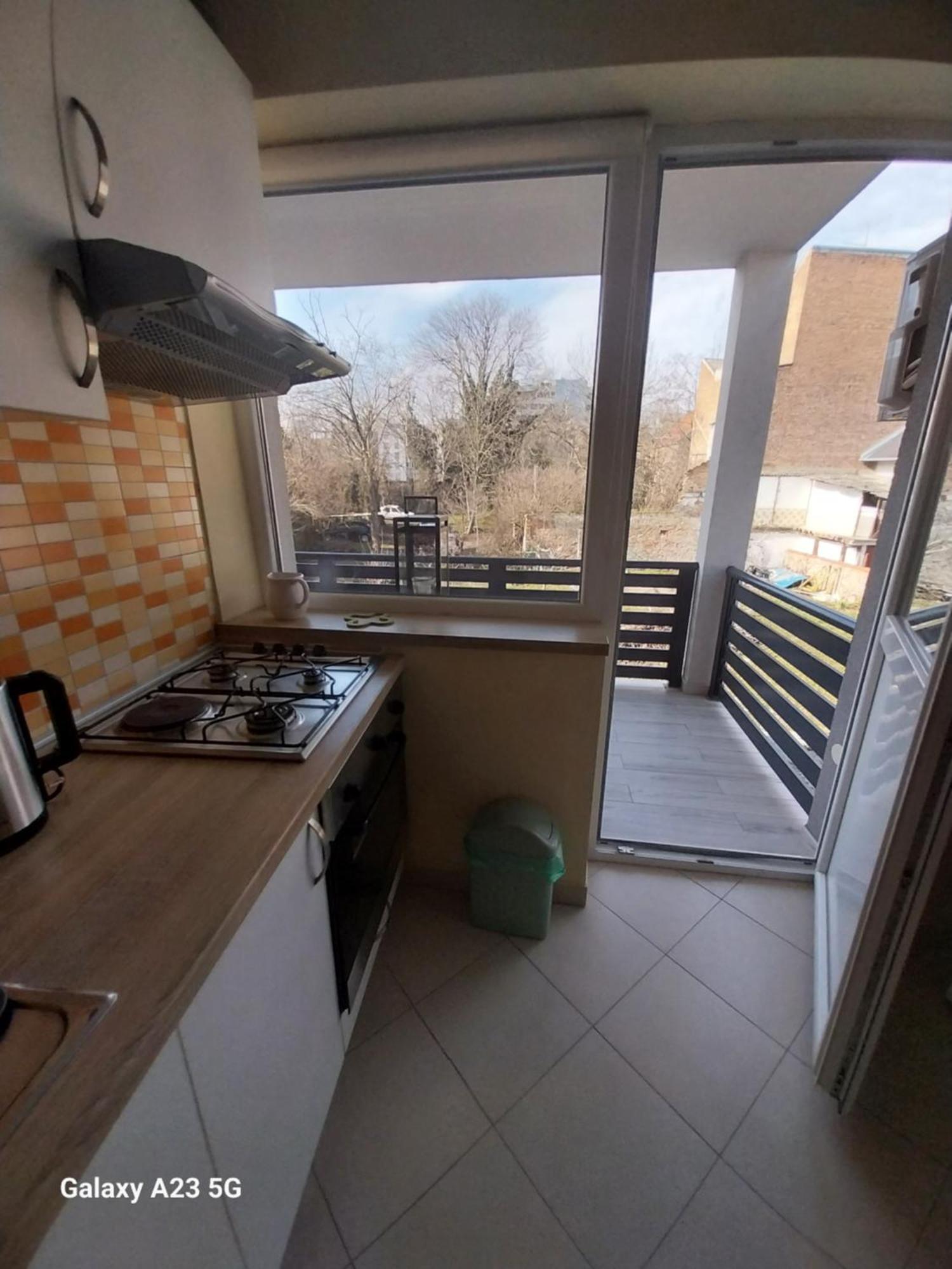 Apartman Bloom Osijek Extérieur photo
